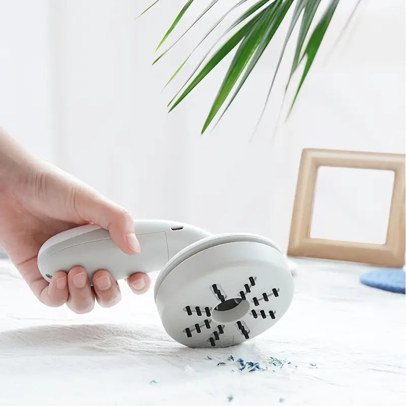 Velusure AirVac™ Cordless Mini Vacuum